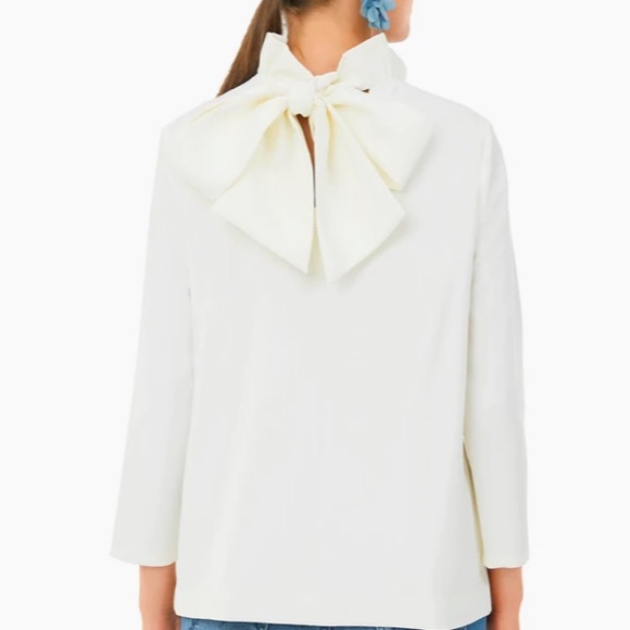 White Faye Blouse
TUCKERNUCK - Picture 5 of 11